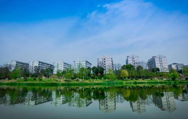 江苏的高校排名2020_全国|江苏大学2020在31省市分专业录取最低分及人数