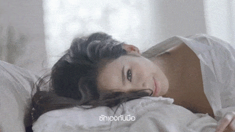 容貌|45岁大妈逆袭成女神，身材容貌出众得不真实 蜕变之路太励志！