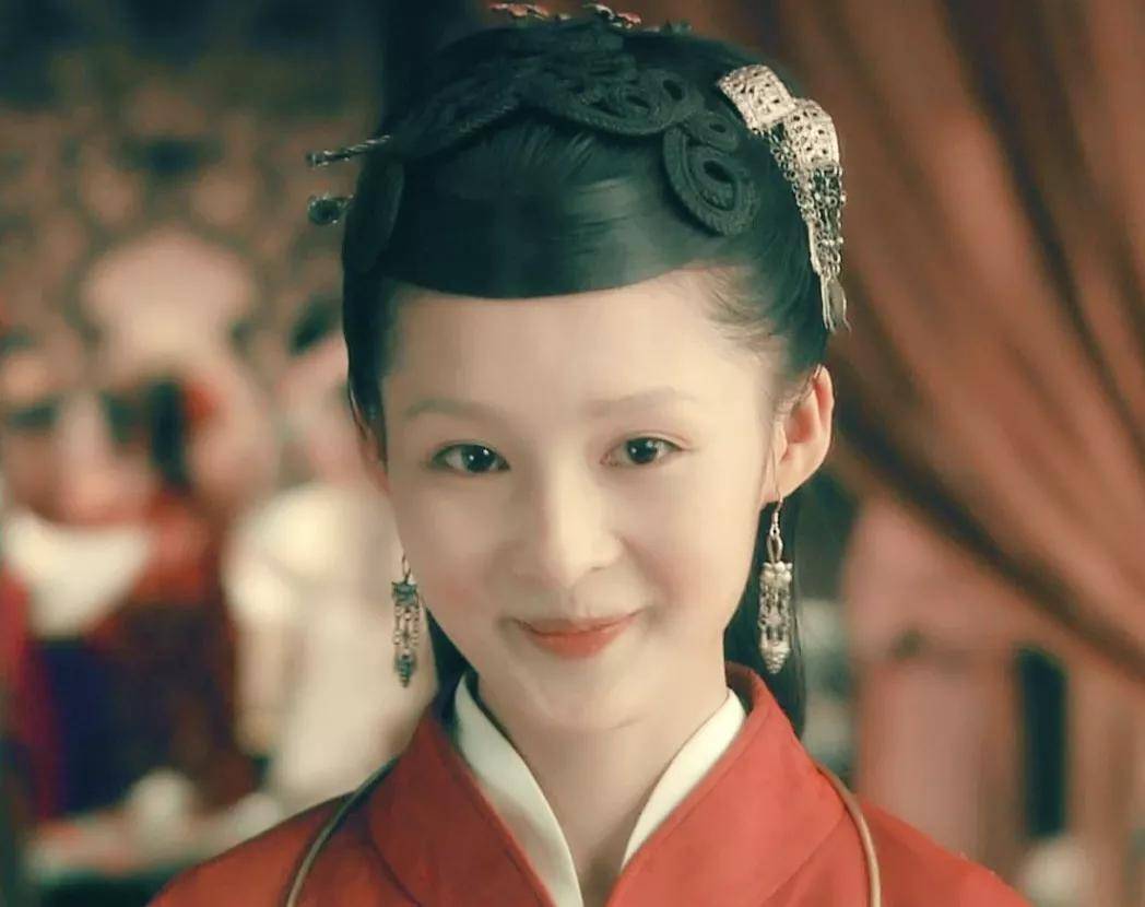 李沁|原创李沁杨洋复合了？那乔欣怎么办啊？