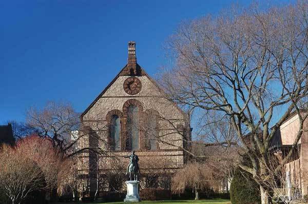 2020商科本科排名_《2020年中国大学生就业报告》出炉!本科毕业生月入