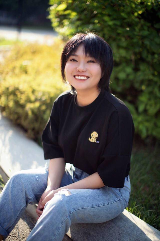 毕业生|原创李雪琴是北大最low毕业生？放屁！那是你没看到她的才华