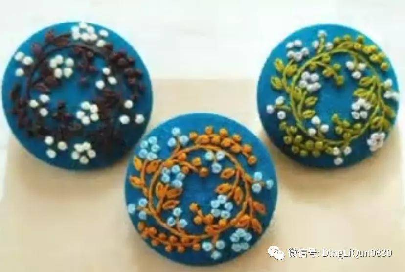 手绣|「刺绣作品」50款时尚的手绣布料纽扣，也许用的到！
