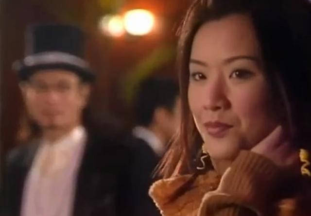 金未来张文慈49岁生日近照曝光愈发成熟动人不愧美魔女