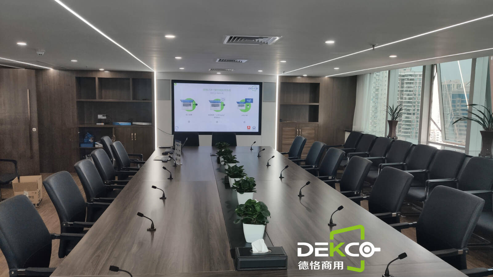 DK-mini|简单三步！笔记本电脑用户轻松将画面无线投影在显示屏上显示