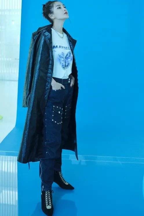 连明星|ZEGL线下体验店！超20000+配饰任挑任试，百元内轻松Get！