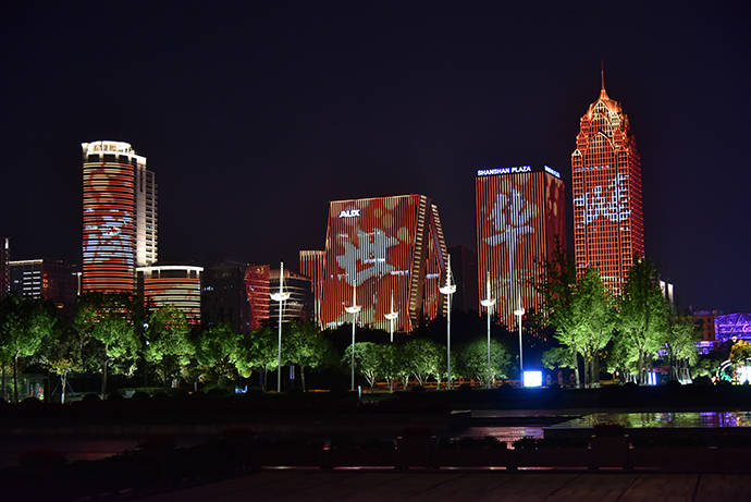 宁波南部商务区夜景灯光秀