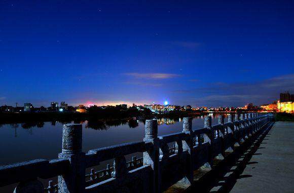 石岭gdp_玉石原石