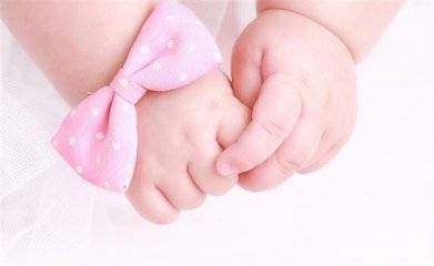 皮肤|护肤怎么做？宝宝秋季皮肤干燥