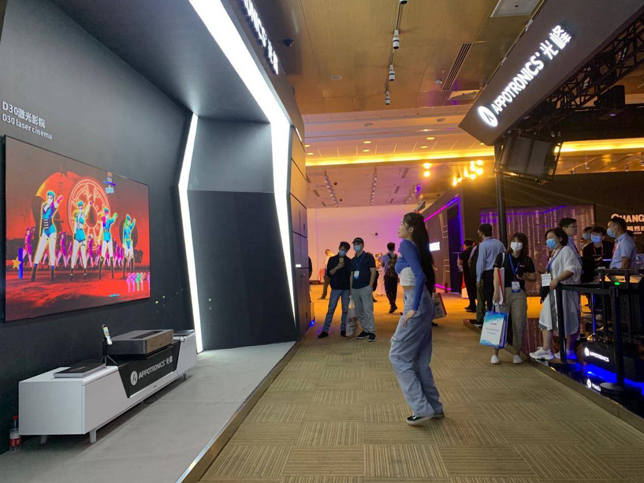 激光电视为何在IFC2020展成了“抢镜者”?_显示