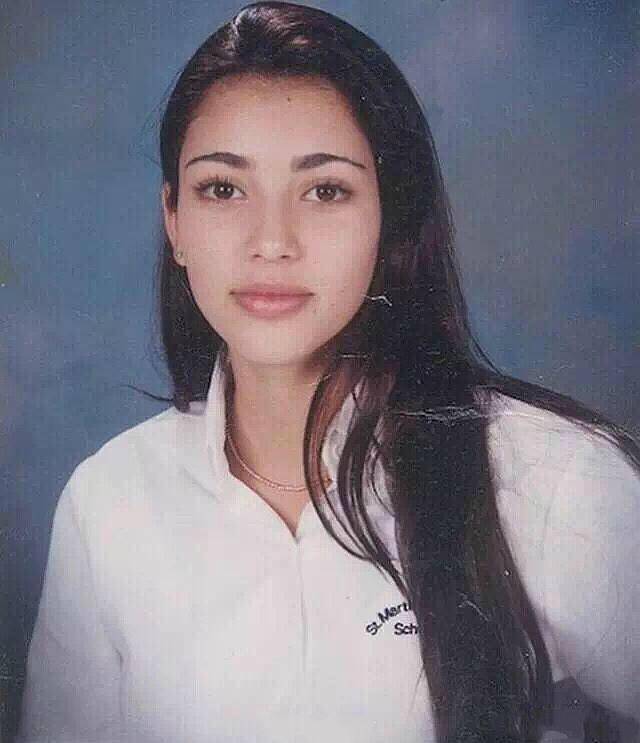 黑人|卡戴珊和黑人老公吃饭大方秀素颜，油光满面，却比化了妆还好看