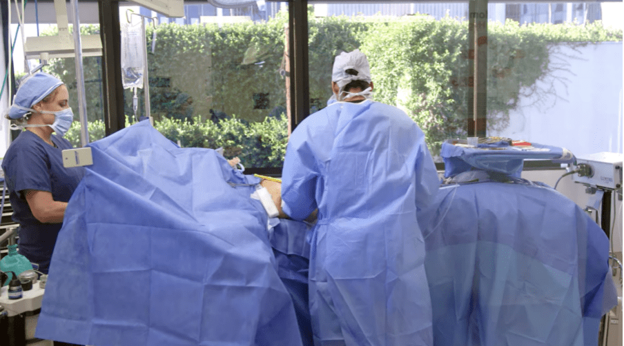 类节目|《皮肤救兵》,让变美成为一种自我表达