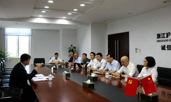 “双节”通行 “畅、安、舒、美”