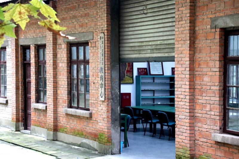 文创园|重庆三橙体育把老旧仓库变成时尚文创园！