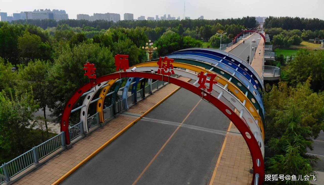 本科|拥有“最豪华”大学校门，“最豪气”二本大学2020年本科分数线发布