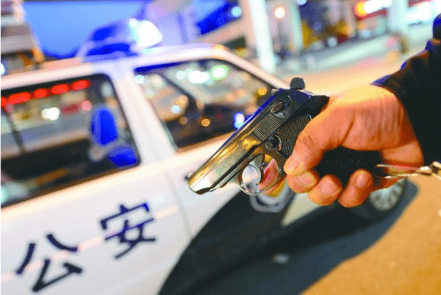 中国警用的一款手枪已服役40年了为何至今仍在装备
