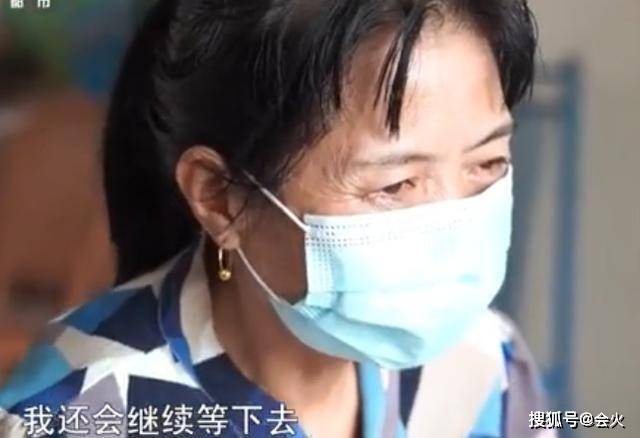 丈夫|原创自称要嫁给靳东的60岁女粉丝，就像拼单的上海名媛一样空虚