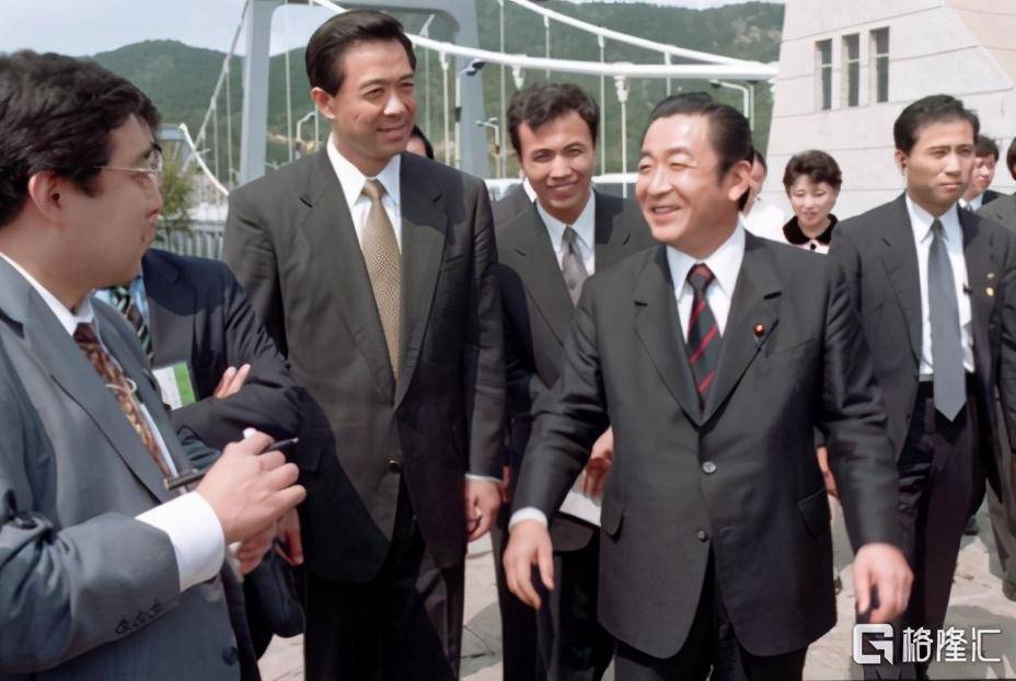 日本房贷：活到老，还到死！