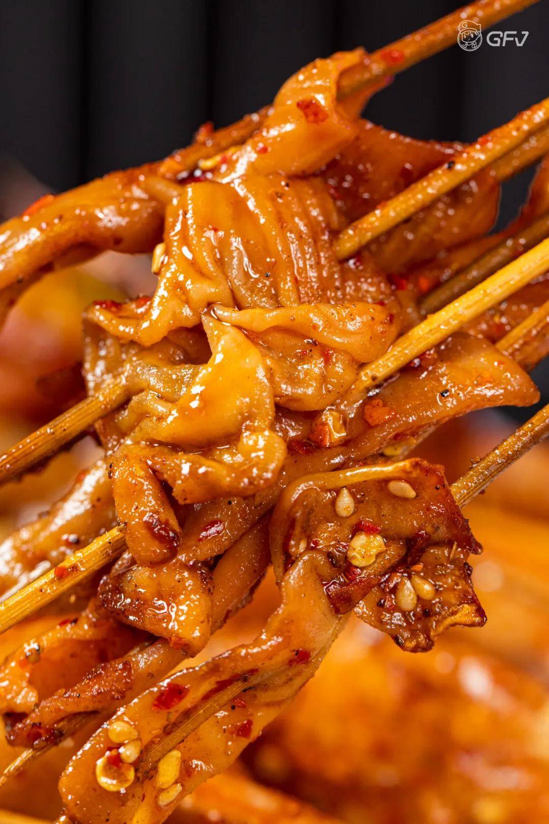 吕子乔|成都排队王!吕子乔的『卤味烧烤』终于来东莞了!