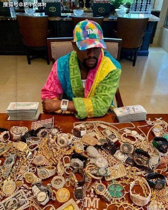 威瑟|同样是拳王为什么差别就这么大呢？梅威瑟挥金如土，泰森面临破产