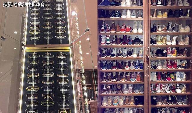 威瑟|同样是拳王为什么差别就这么大呢？梅威瑟挥金如土，泰森面临破产