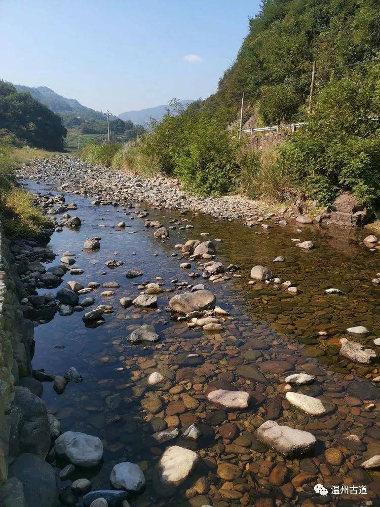 新昌安山古道,风光旖旎行!_溪西村