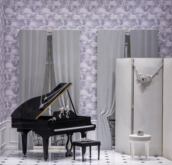 袁冰妍|李冰冰教你穿衣，袁冰妍喂你吃冰激凌…神仙般的日子不过如此！