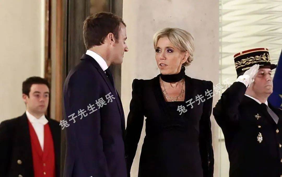 皮也|67岁布里吉特为减龄太拼了，被网友爆出PS原图，这磨皮也太狠了吧