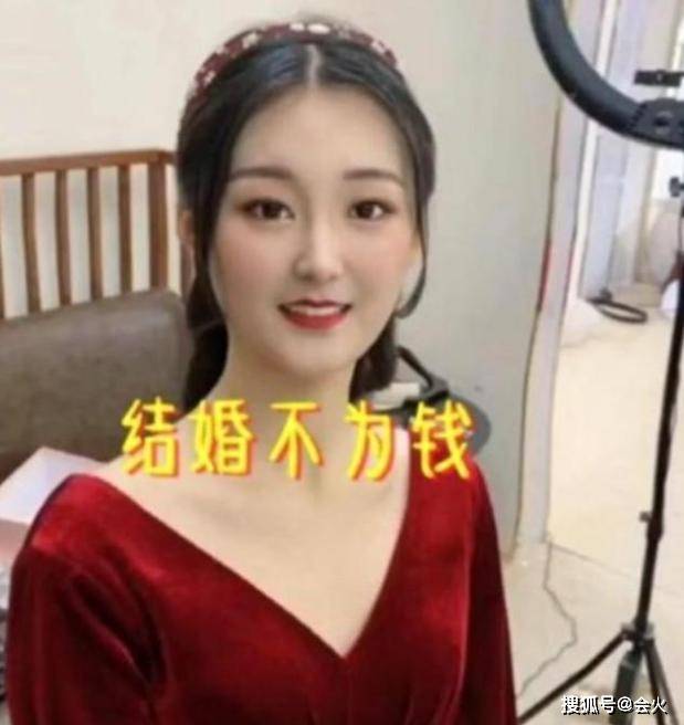 网友|原创大衣哥儿媳带大姑姐购物，婚后全家变化大！连公司也给儿媳掌管？