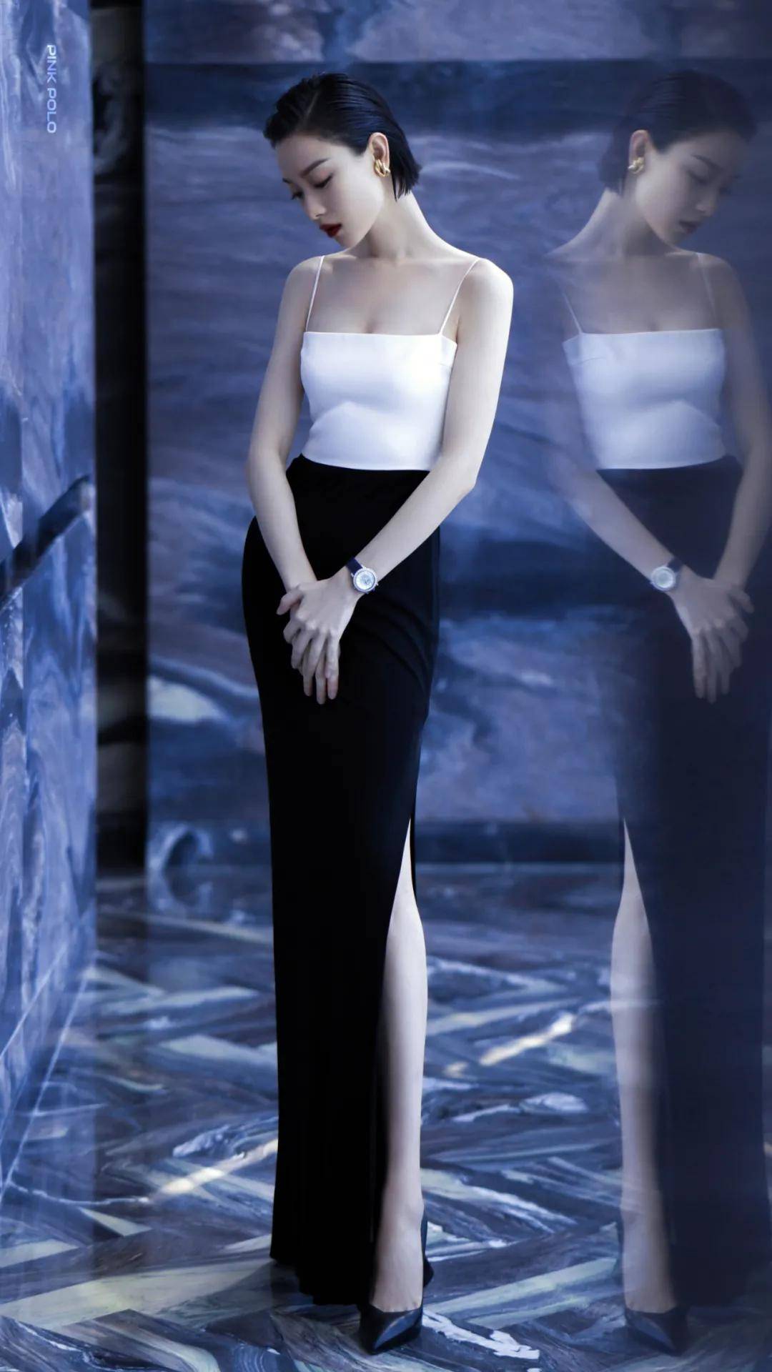 热巴|从千年狐狸脸到总攻2.0，热巴这是把自己的变美秘籍告诉了好闺蜜？