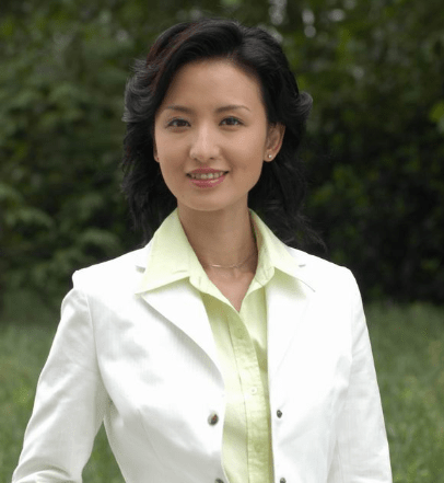 张萌为何到处挖人?从"渣女专业户",到金牌制片人