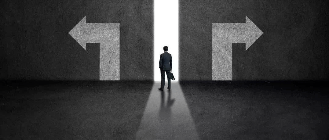 别哭嚎了，银行笔试越变态，越该偷着乐