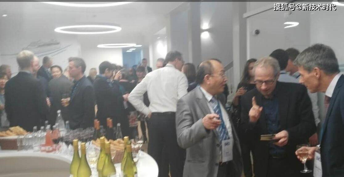 农场主|造船专家有男转农民农场主，女当月嫂，人才转行引关注