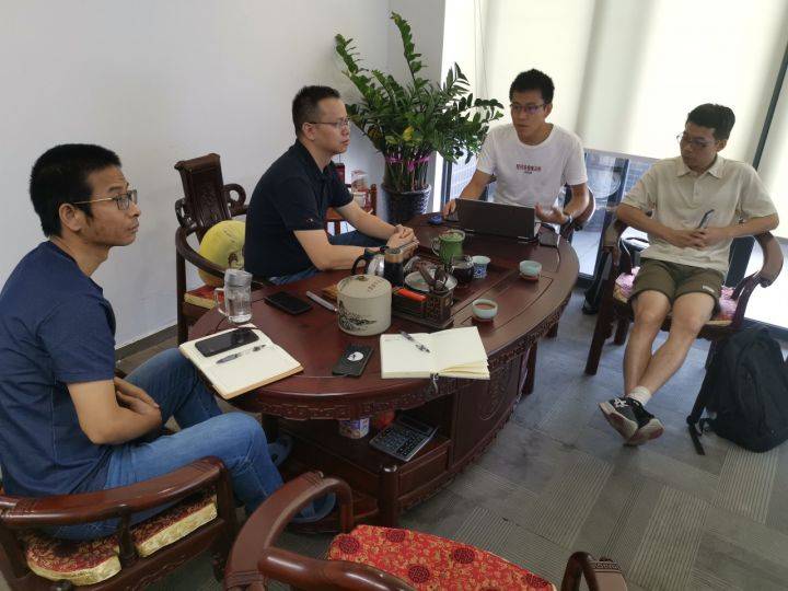 消息资讯|以南海教育为基石，用工匠精神打造的科技公司，德材教育为教育事业奉献光和热