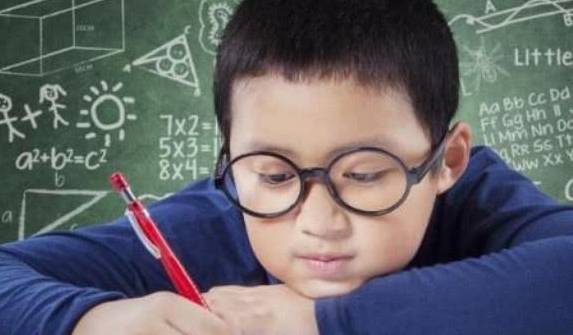 怎样可以让眼睛看得清楚 c74463dfd18743aeb41f32dec926ddd1.jpeg