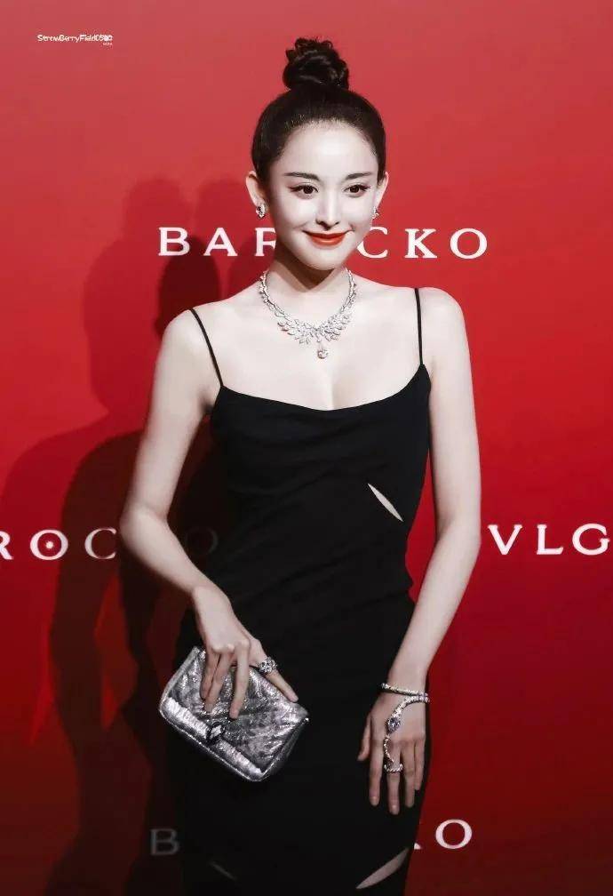 心机|娜扎为艳压暴露心机？却还是败给二字低调女星...