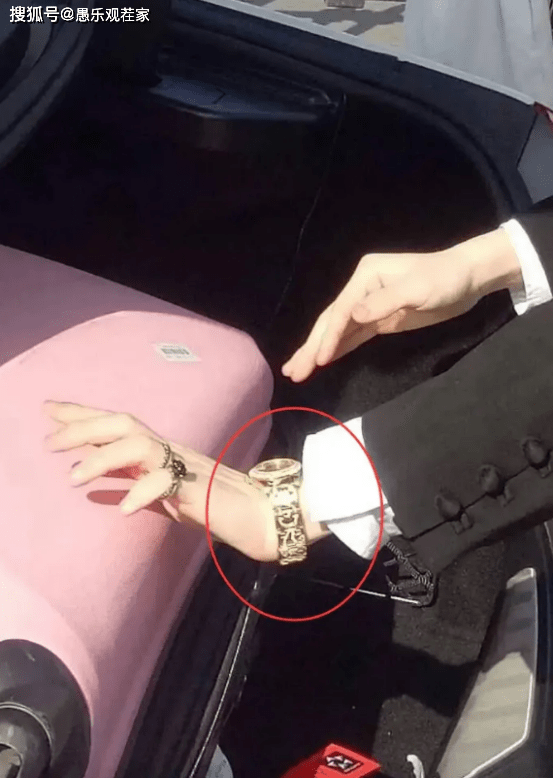 父母|原创父债子要不要还？周震南的答案潦草又双标，还没粉丝洗白上心