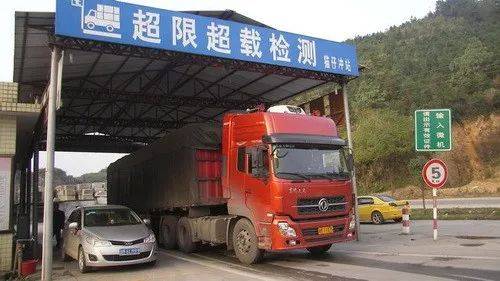 货车超载为什么屡禁不止 消除不正当的利是关键