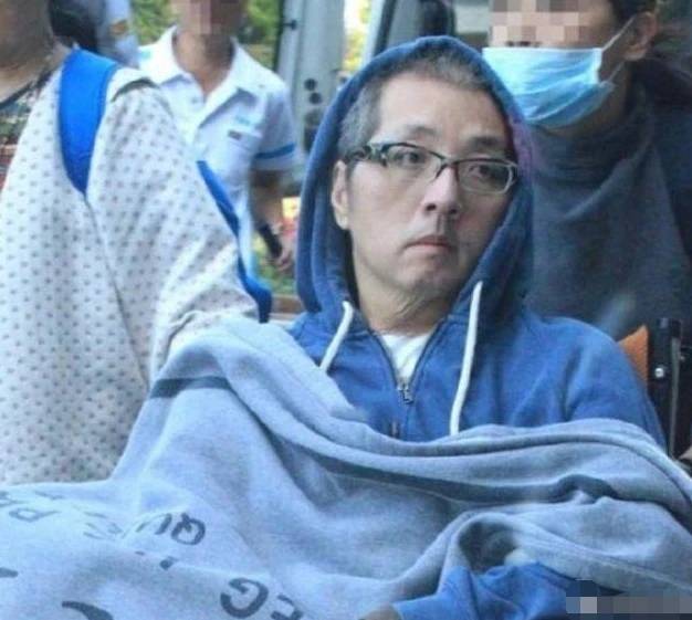 医院证实袁惟仁跌倒昏迷 儿子回应称“谢谢关心