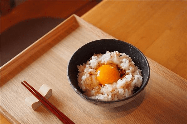 米饭加鸡蛋拌饭 6523a113c88943a5852639b60de8a62b.png