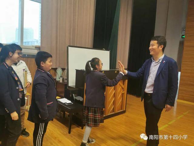 消息资讯|同心施爱 呵护阳光