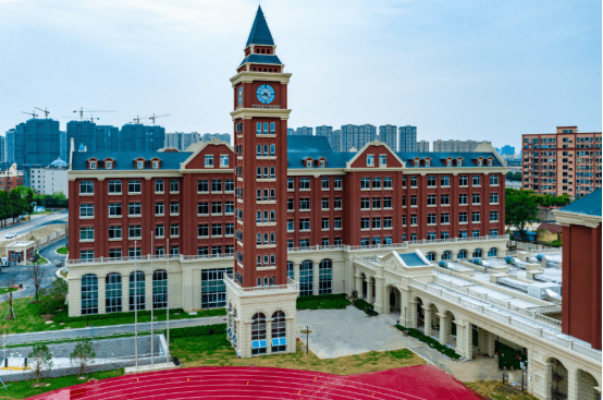 卡迪夫|毅进卡迪夫公学平湖学校正式落成启用