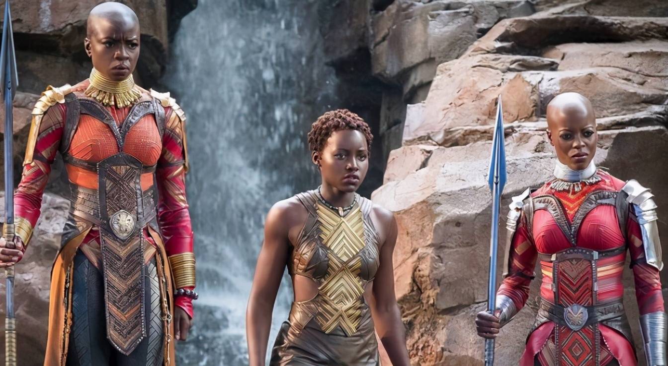 电影|9个“蕴藏设计师苦心”的电影服装巧思,编剧没说的话都在衣服上