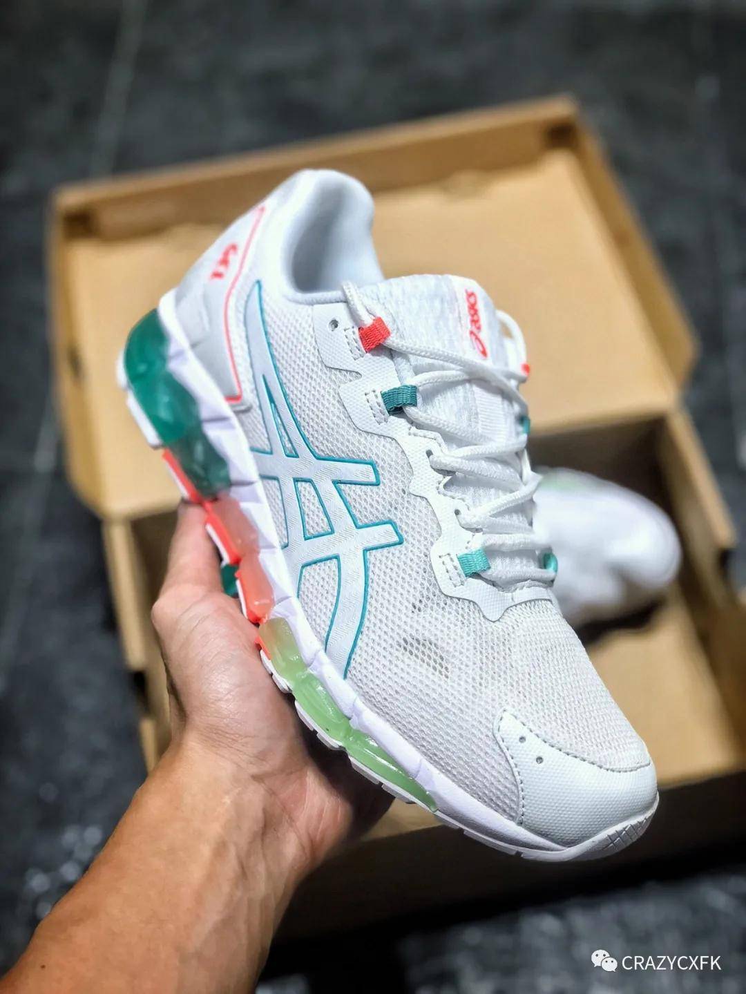 亚瑟士运动跑鞋asicsgelquantum360