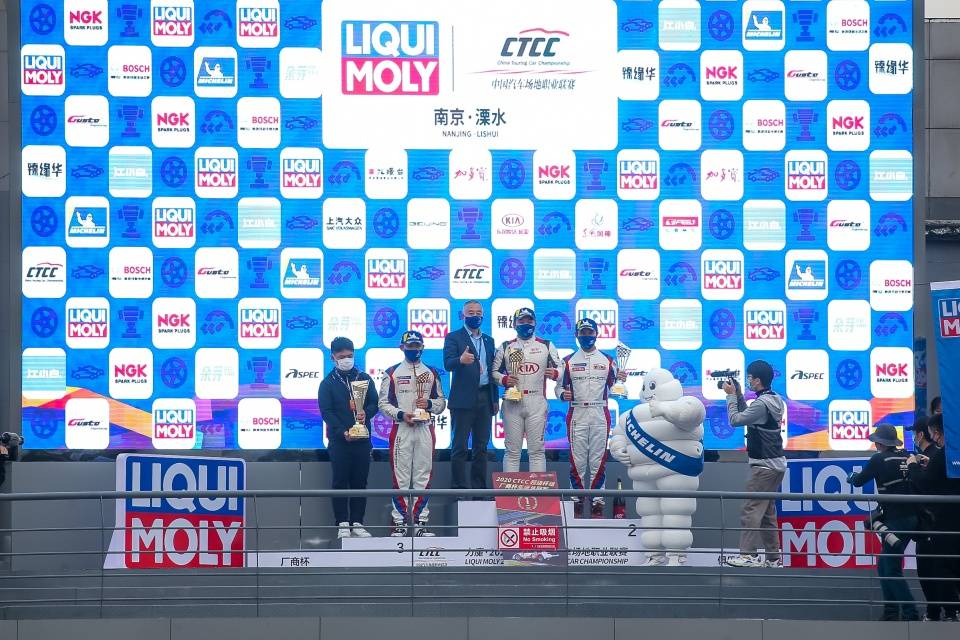 点击进入看图评论