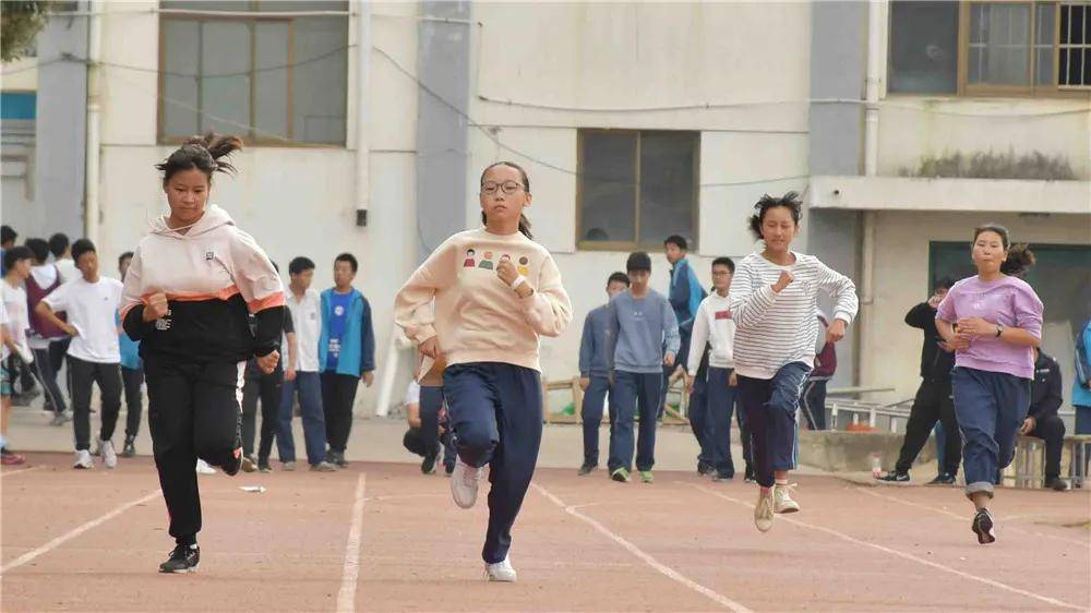 文通中学第二十届"文通之秋"体育节图片集锦