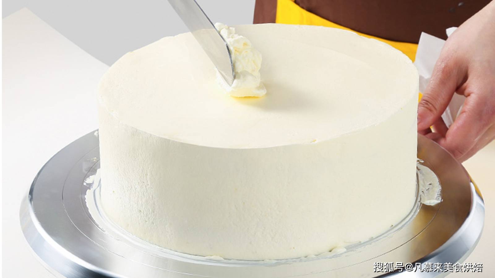 原创裱花师必修基础课图文详解蛋糕抹面的技巧尤其动物奶油如何一刀收