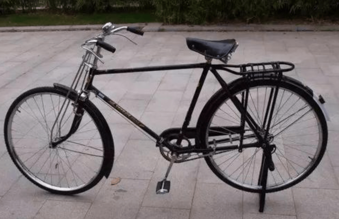 原创80年代,一辆"永久牌"自行车卖180元,相当于如今多少钱?