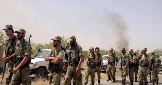 长期拖欠工资,怕被送往纳卡当炮灰,大批土系