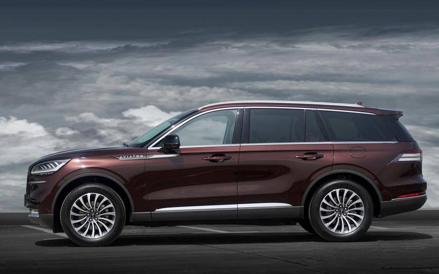 林肯飞行家尺寸长宽高 cc5c70a7cce64d5aad60dcd0ecc39c72.jpeg