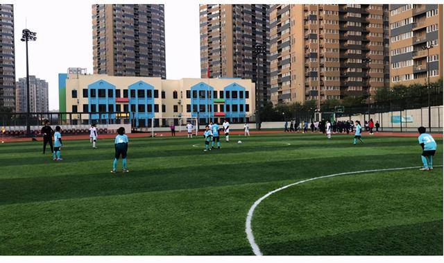 曲江新区2020年GDP_曲江新区2002年照片